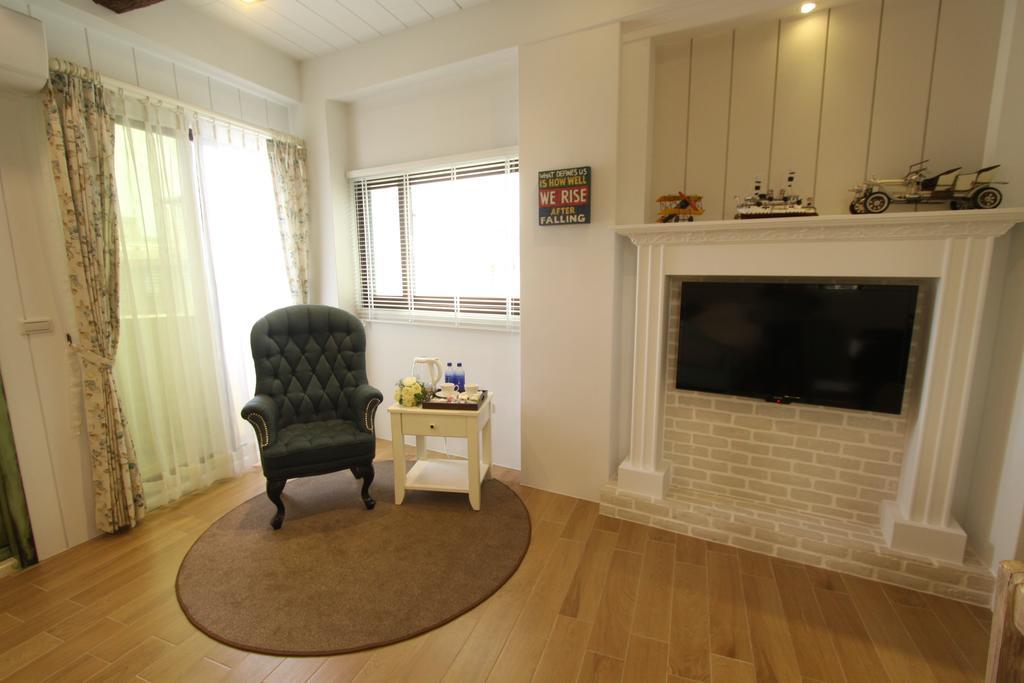皇裔民宿 - 歐式小屋 Hualien Extérieur photo